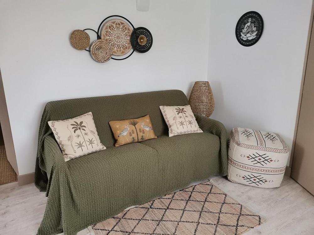 Gite - Chambres D'Hotes La Belle Helene Bressuire Ngoại thất bức ảnh